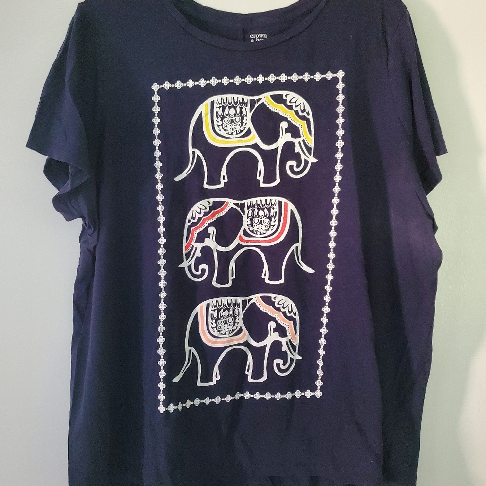 Navy Crown and ivy elephant shirt